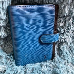 Authentic Louis Vuitton gently used agenda cover